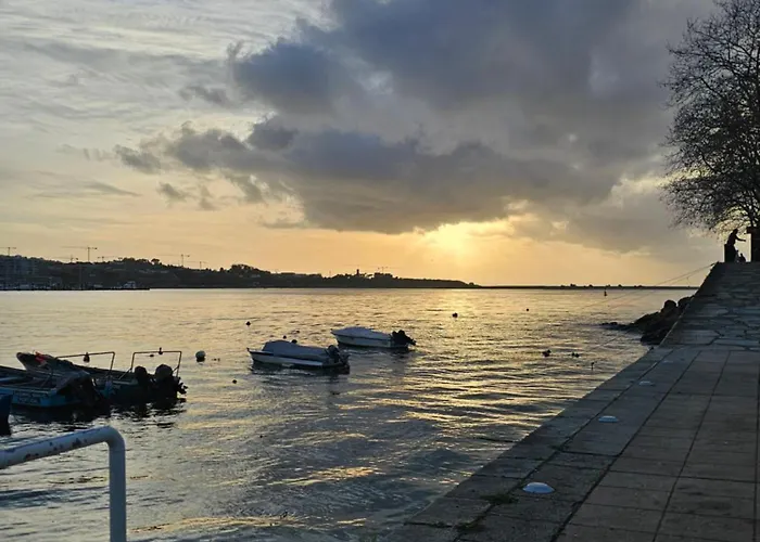 River Blue Дом отдыха